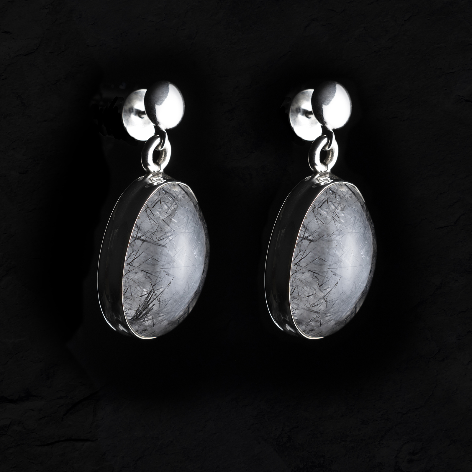 garnet silver earrings